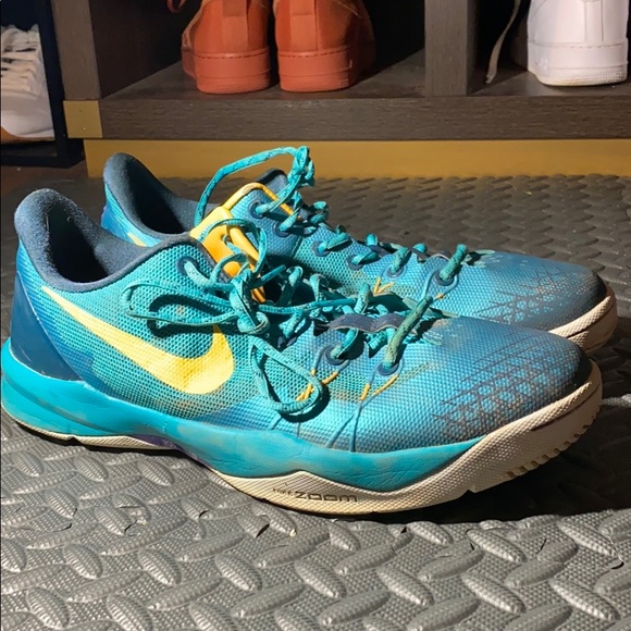 Nike Other - Kobe Venomenon